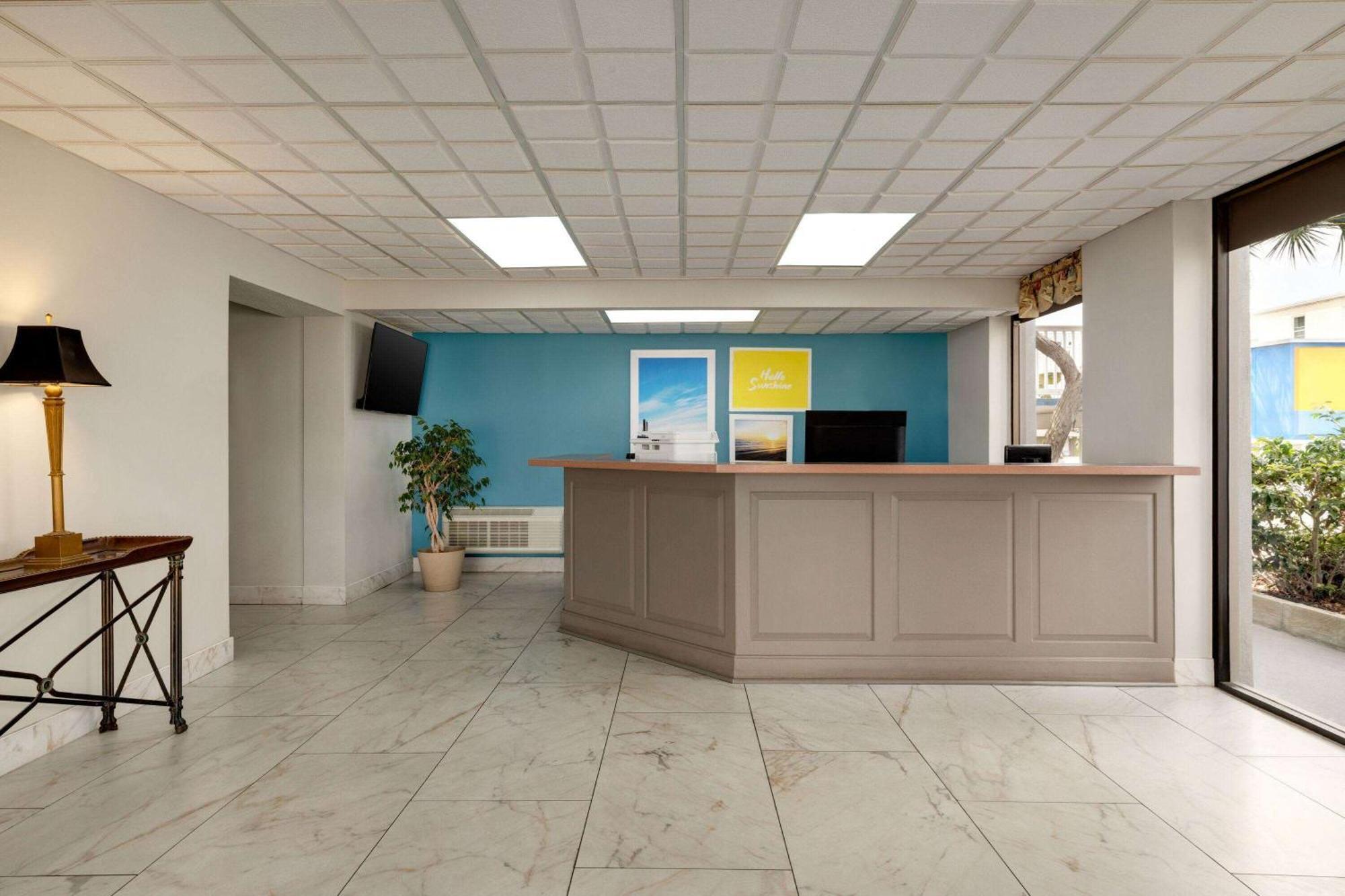 Days Inn By Wyndham Myrtle Beach-Beach Front Exteriér fotografie