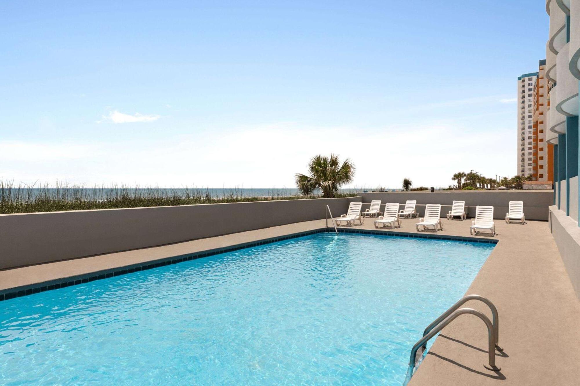 Days Inn By Wyndham Myrtle Beach-Beach Front Exteriér fotografie
