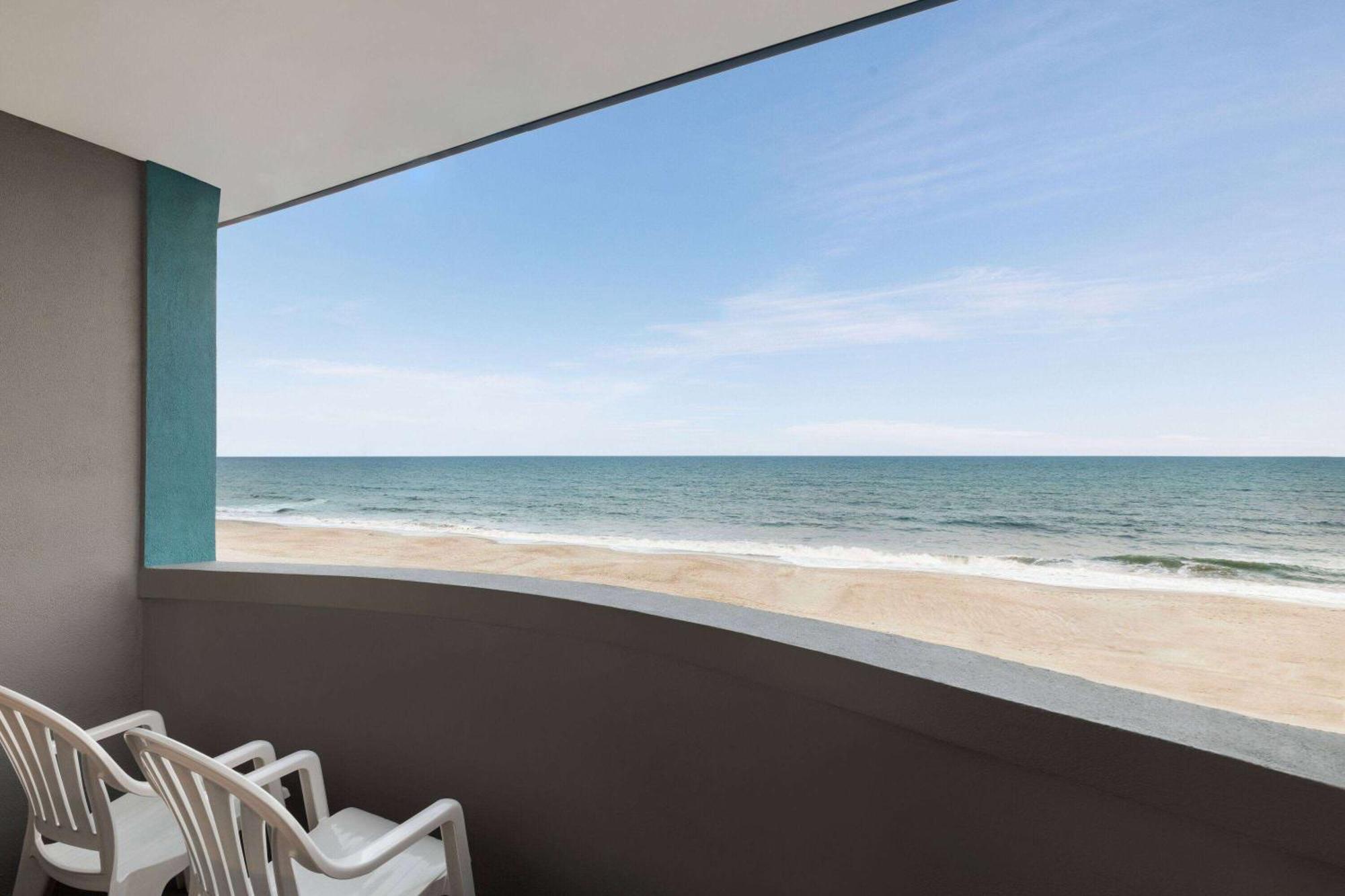 Days Inn By Wyndham Myrtle Beach-Beach Front Exteriér fotografie