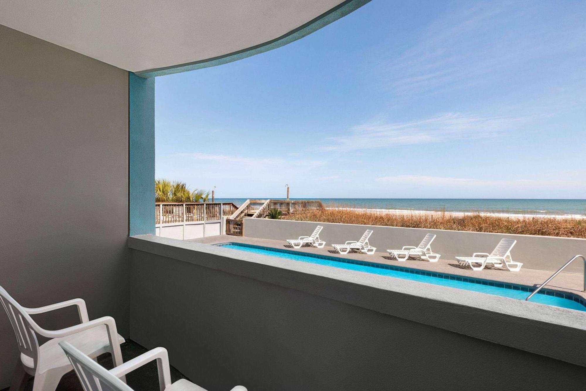 Days Inn By Wyndham Myrtle Beach-Beach Front Exteriér fotografie