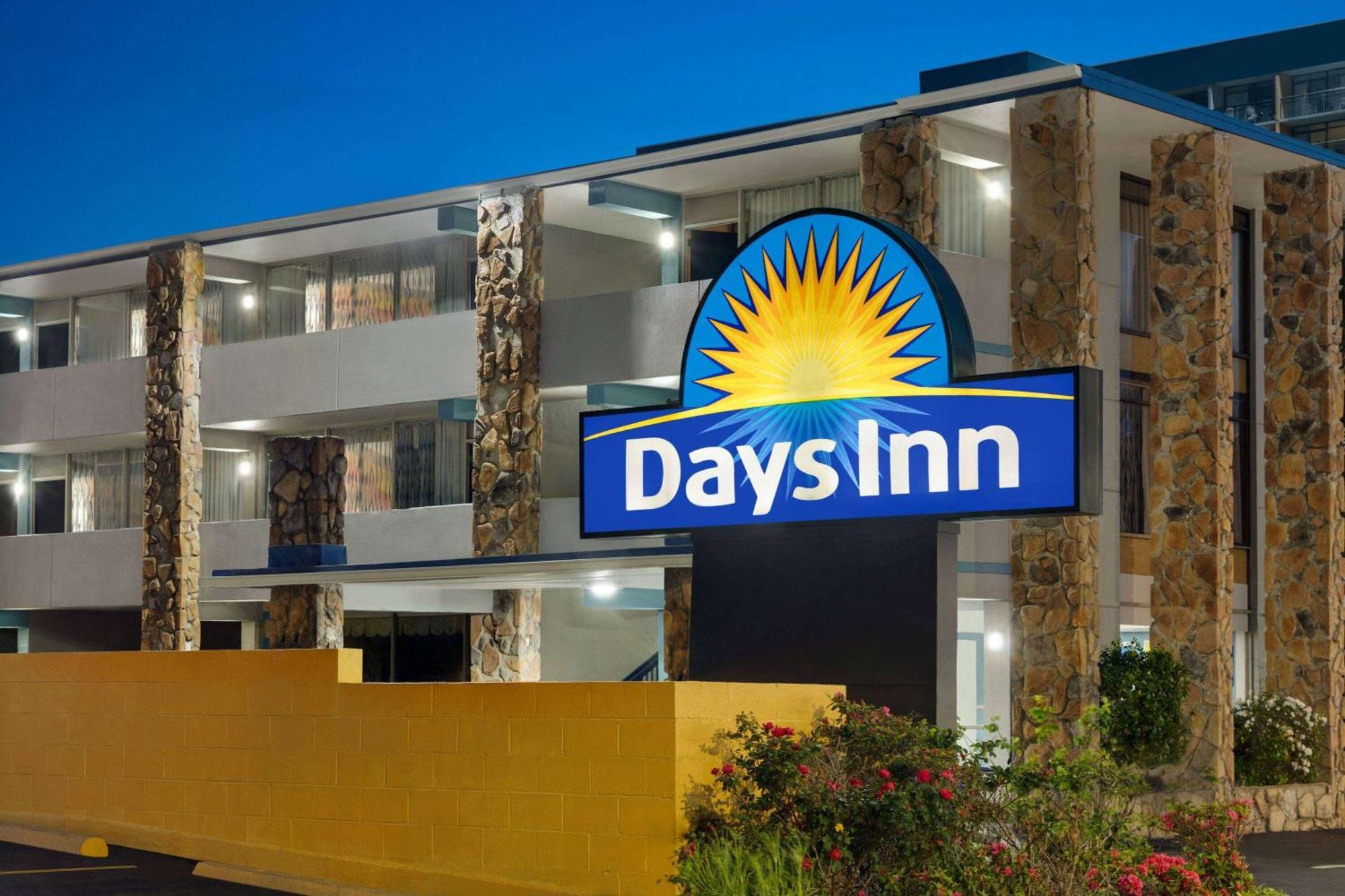 Days Inn By Wyndham Myrtle Beach-Beach Front Exteriér fotografie